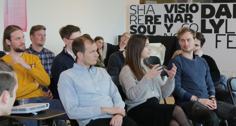  Hvert år siden 2015 har 40 unge iværksættere deltaget i Innovationsfondens program InnoFounder -Graduate, som skal hjælpe dem med at udvikle deres idé til en bæredygtig virksomhed.