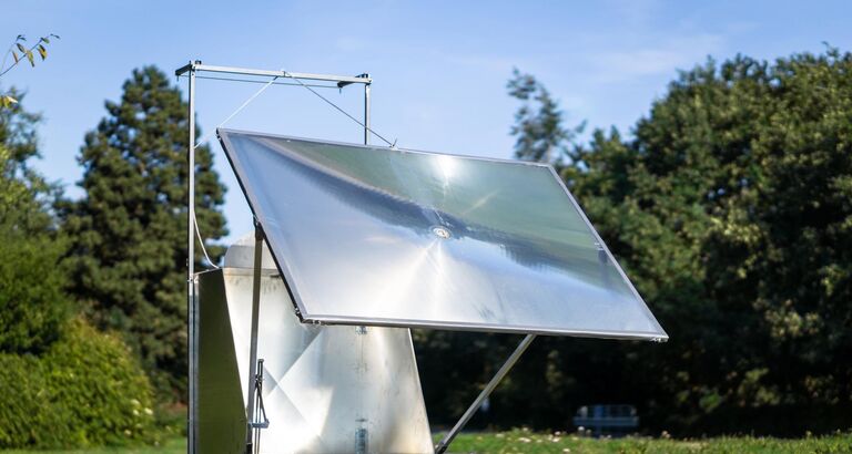 Heliac - Solar Cooker - Roskilde Festival