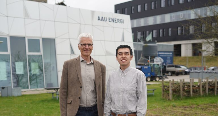 GreenMag projektdeltagere foran AAU Energy